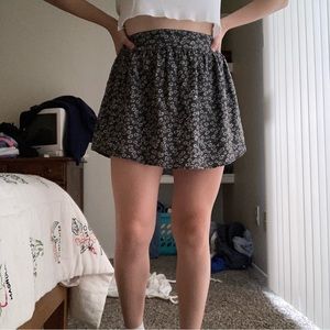 black daisy mini skirt